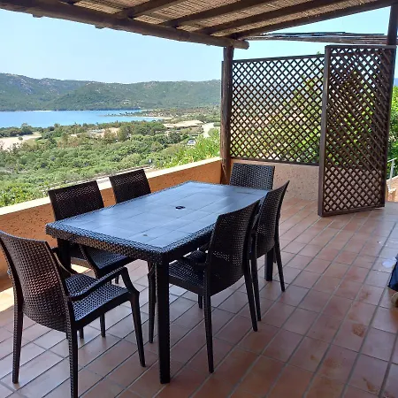Casa Debby פאלאו